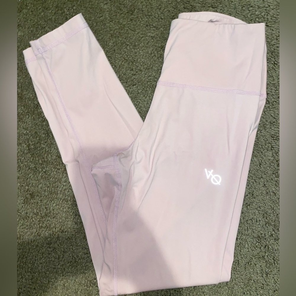 VQ Women's Light Pink Leggings